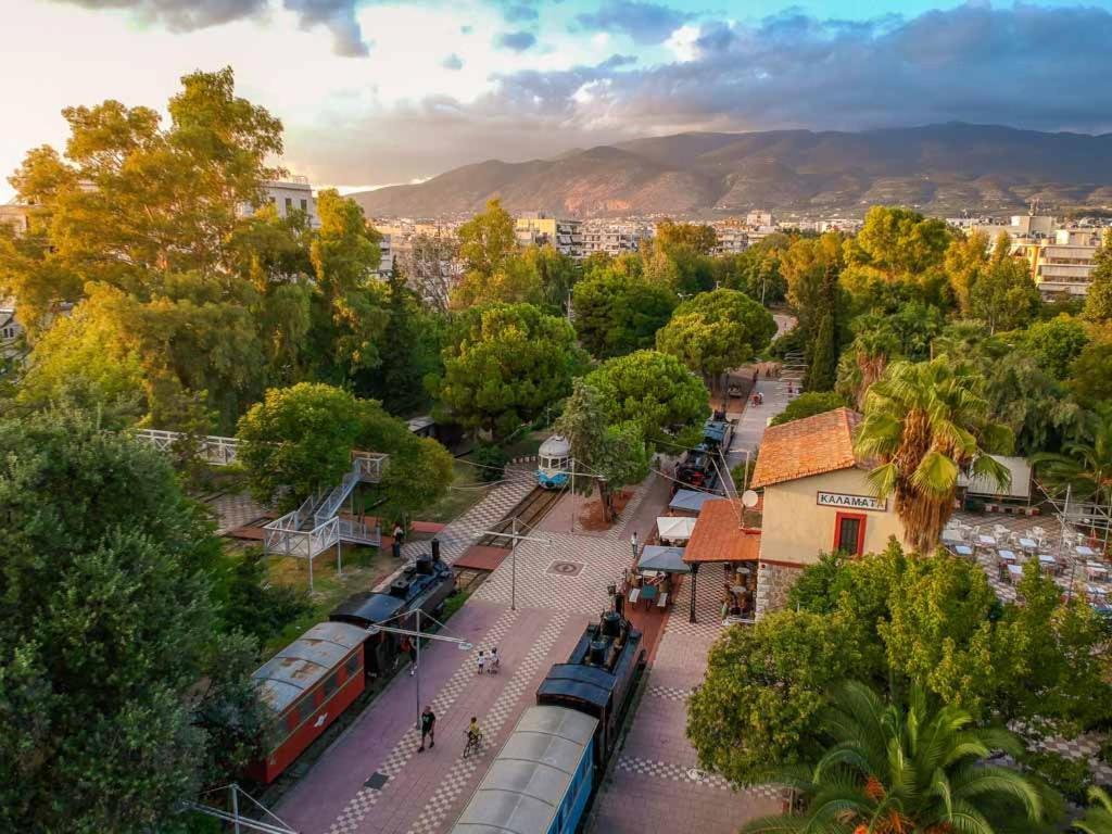 Jason City Escape - Cozy Urban Gem Kalamata Dış mekan fotoğraf