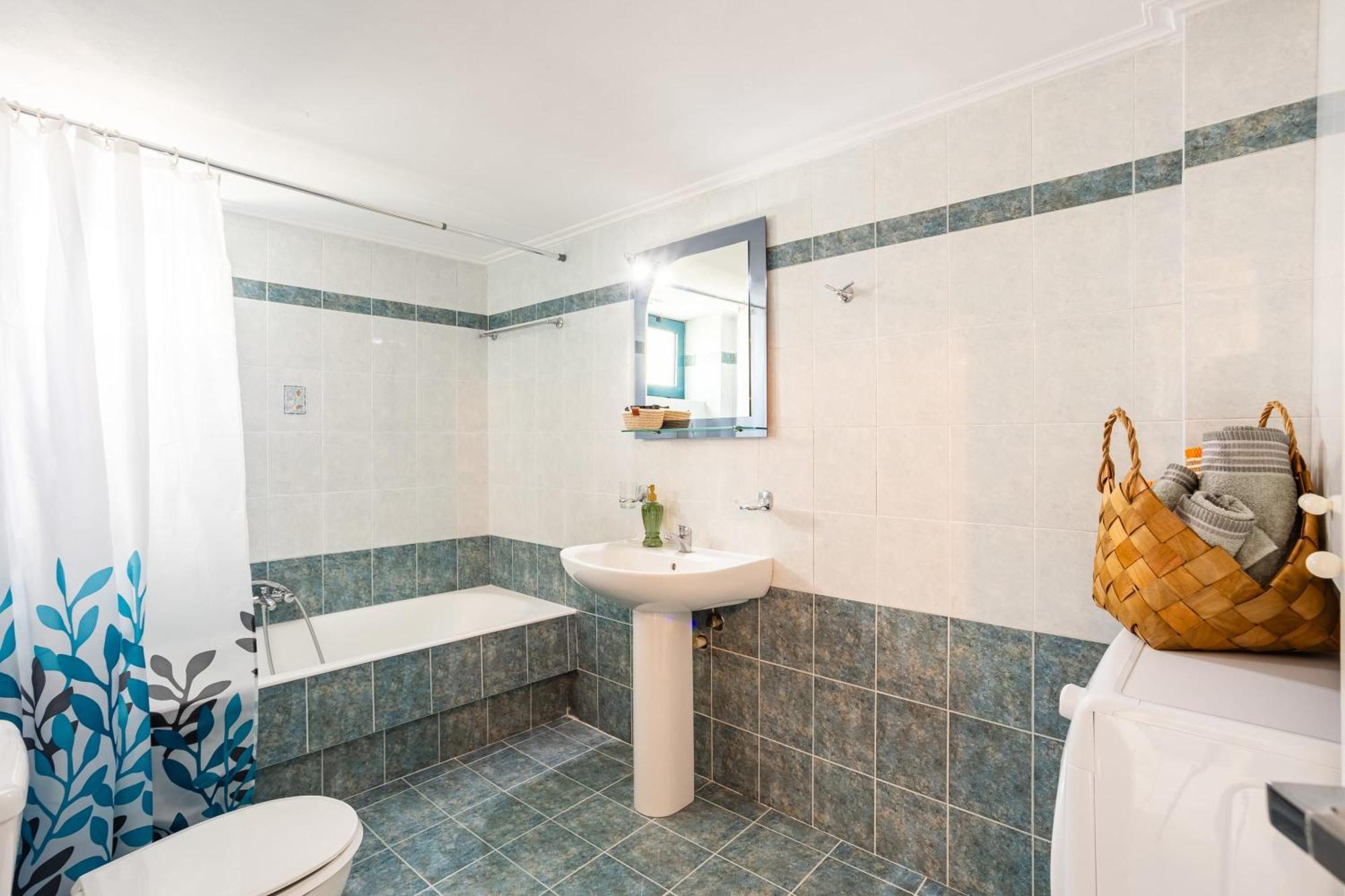 Jason City Escape - Cozy Urban Gem Kalamata Dış mekan fotoğraf